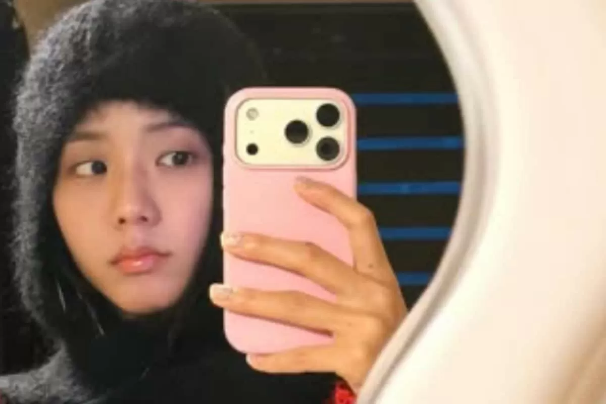 BLACKPINK’s Jisoo Pens Emotional New Year Note: ‘Saying I Love You Might Feel Embarrassing’