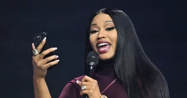 Nicki Minaj Urges Men to Look to 'Amazing Role Models' Trump & Vance at Turning Point USA's AmericaFest