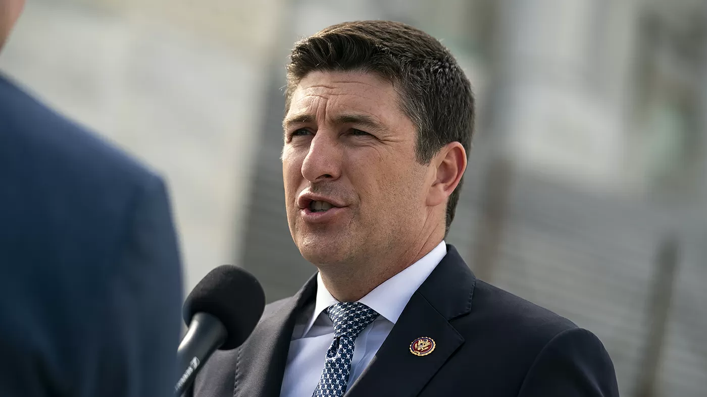 House GOP unveils new legislation on stock trading ban