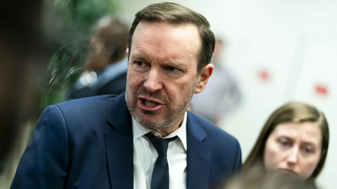 Murphy says Congress 'cannot fund' DHS in wake of Minneapolis shooting