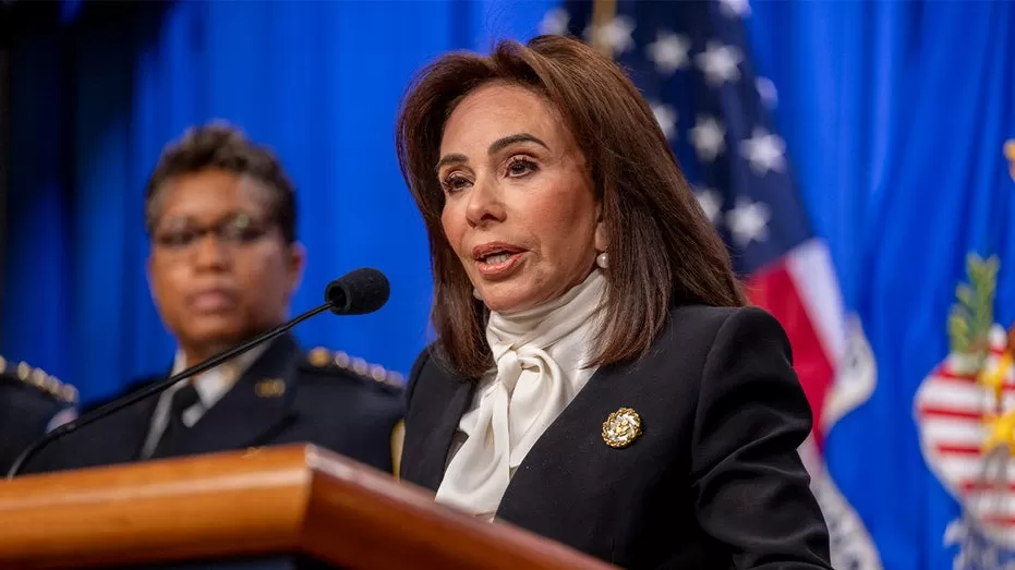 More Democrat reps involved in 'refuse illegal orders' video report receiving