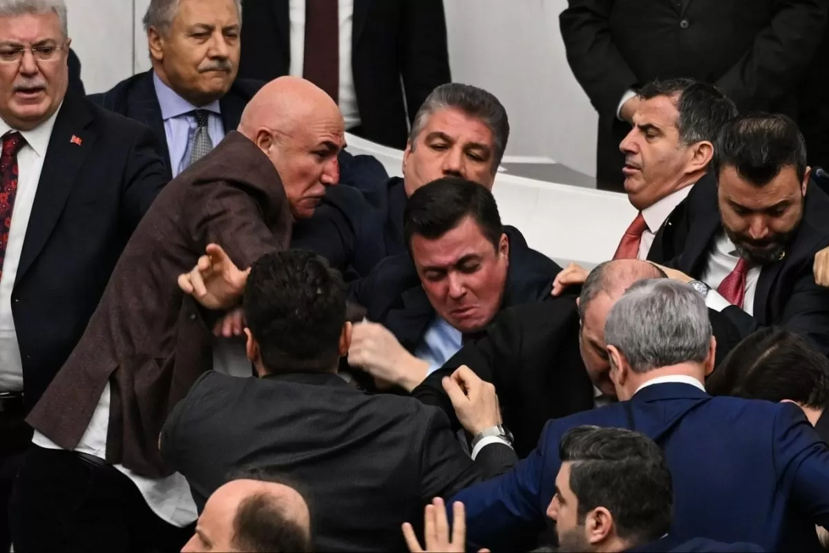 Clashes at Turkish Parliament As Opposition Attempts To Block Justice Minister's Oath | Video