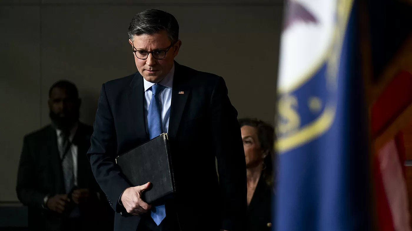 Government shutdown poised to last until at least Tuesday as Democrats resist fast-tracking