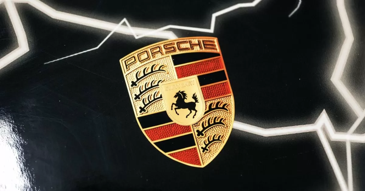 Axe looms over electric Porsche 718 Boxster and Cayman project – report