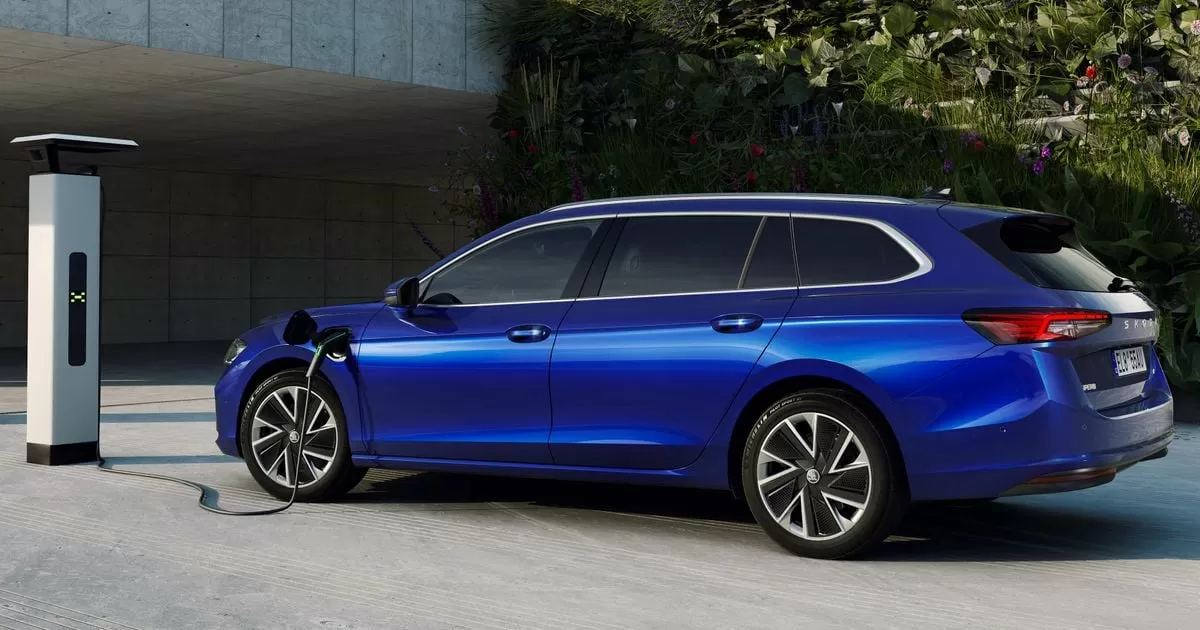 2026 Skoda Superb PHEV priced, becomes Australia's cheapest plug-in hybrid wagon