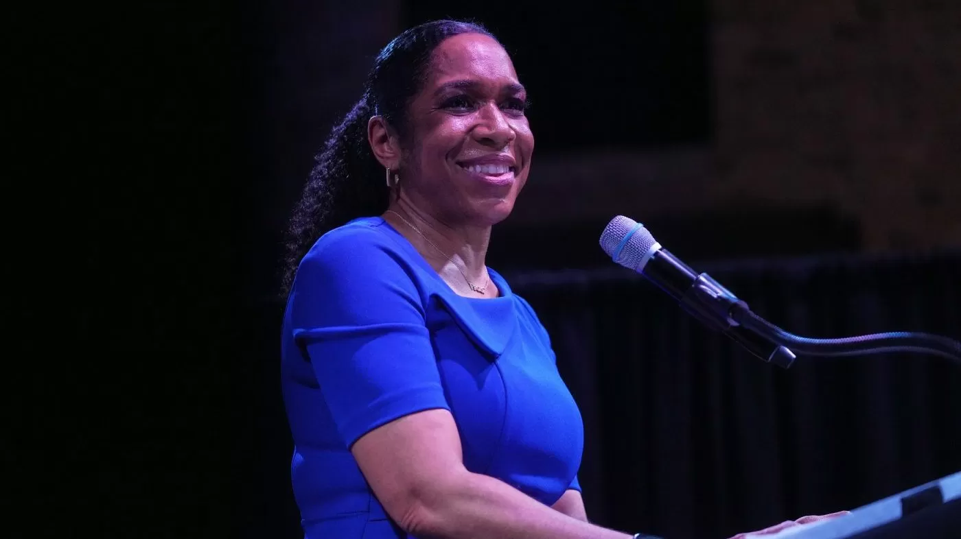 Stratton on track to succeed Durbin: Key takeaways from Illinois primary elections