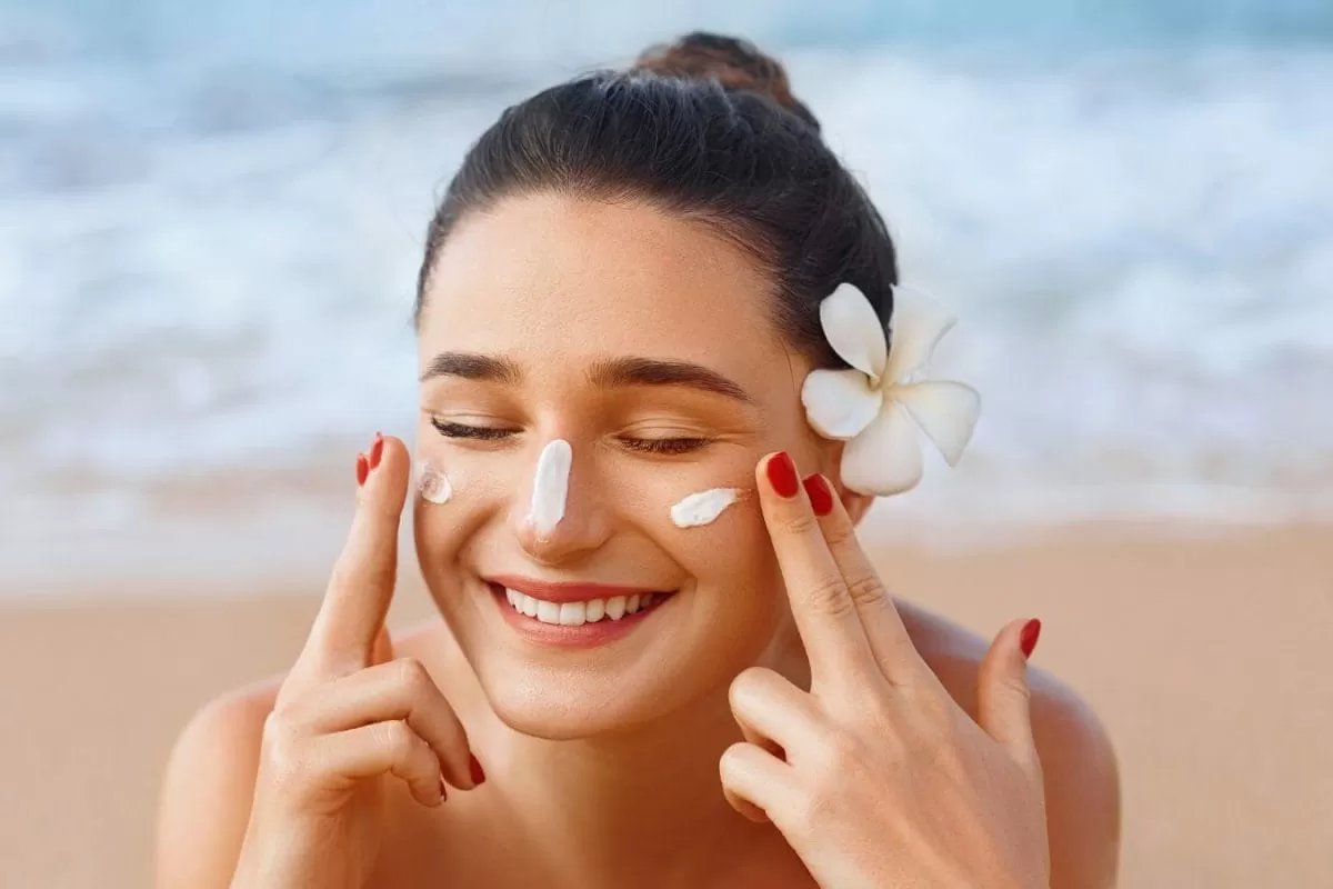 Struggling With Dark Spots? Skincare Experts Say Prevention Is The Real Game-Changer