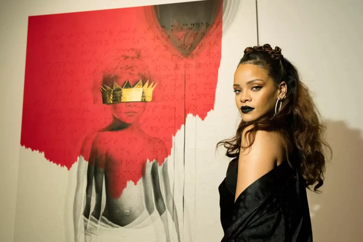 Gunshots Fired Near Rihanna’s LA Home, Woman Arrested On Attempted Murder Suspicion