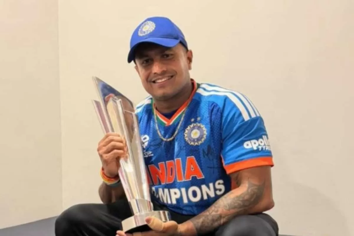 Angelo Mathews Congratulates 'Mystery Man' After India's T20 World Cup Win, Fans Ask 'Who's He?'