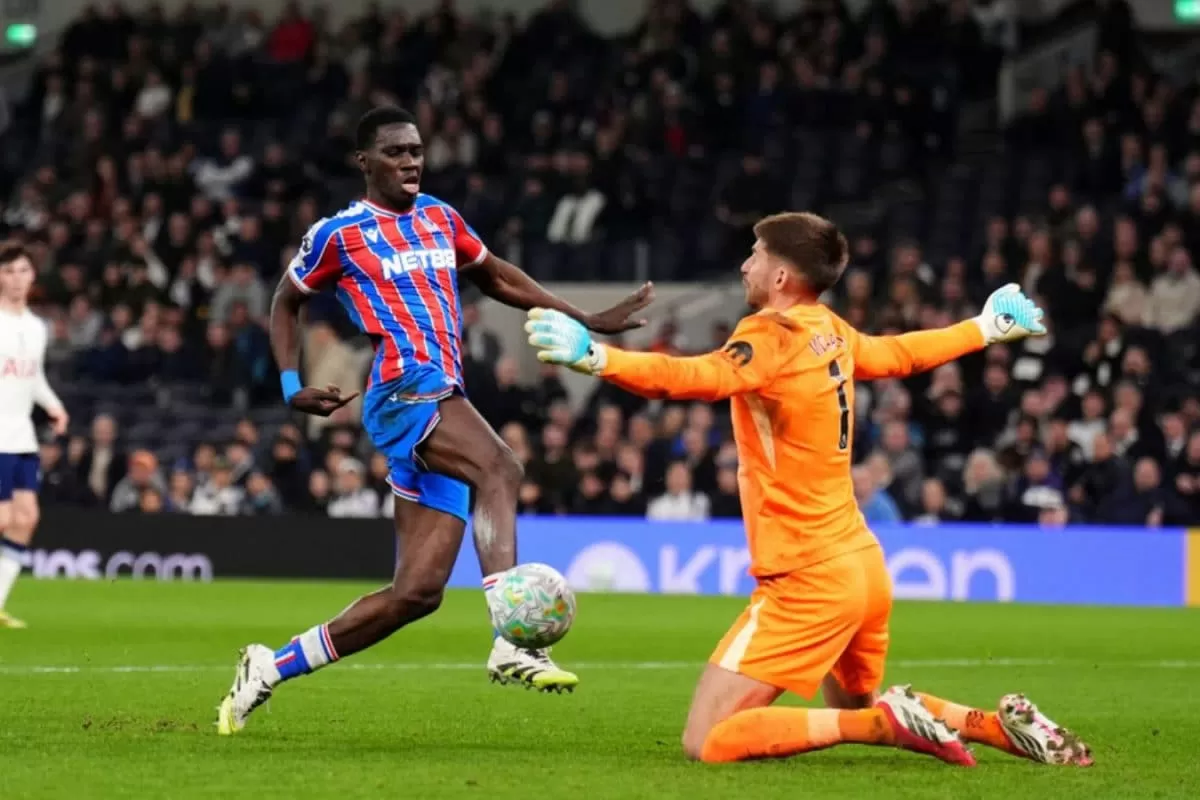 Tottenham Just A Solitary Point Away From Drop Zone As Crystal Palace Sink 10-Man Spurs