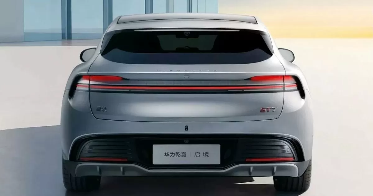 GAC to unveil its new off-roader and Porsche fighter today